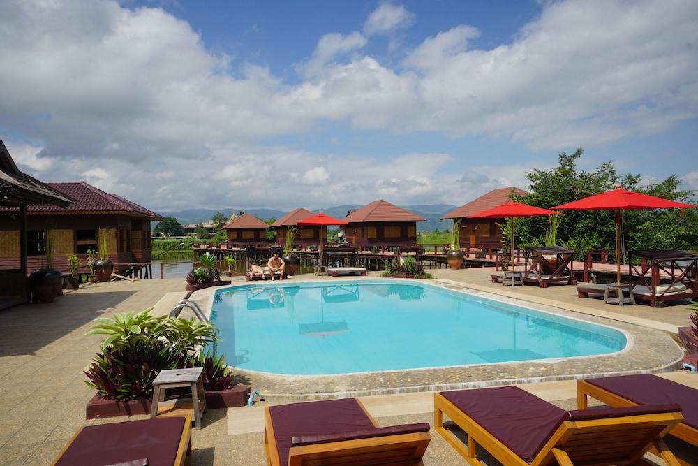 Shwe Inn Tha Floating Resort Inle Lake Extérieur photo